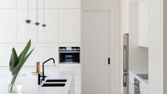 The Grand Entertainer