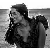 Amanda Plum's photo