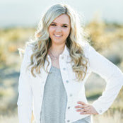 Alexis Winward's photo