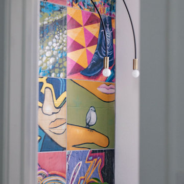 Vibrant, Artistic, Modern, Bold