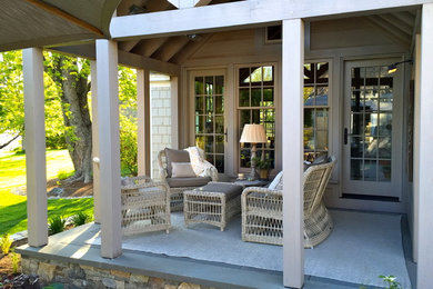 Inspiration for a timeless patio remodel in Boston