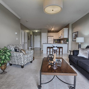 Staging a vacant condo