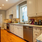 Waterdown - Traditional - Kitchen - Toronto - by Element Kitchens