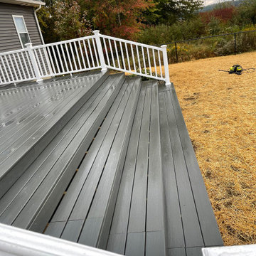 12x22 Trec Deck (Clamshell Grey)