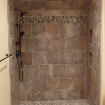 Brayshore Hall Bathroom