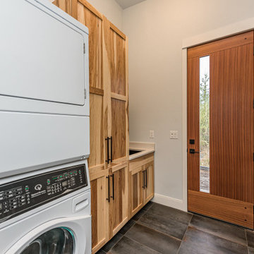 Seabeck - Modern Home + Studio with Panoramic Olympic Mountain Views