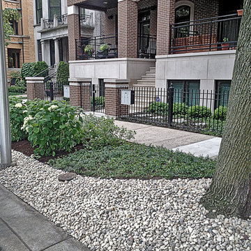 Lakeview Front Yard & Parkway