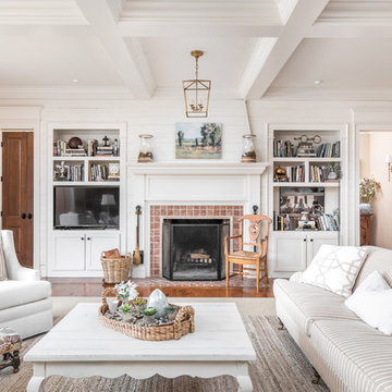 Oxbow Lake Cottage Custom Home - Family Room