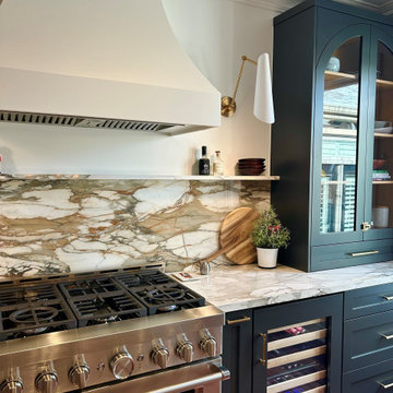 Kitchen Remodel | Transitional - Queensway