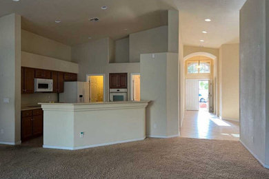 Inspiration for a large transitional kitchen remodel in Sacramento