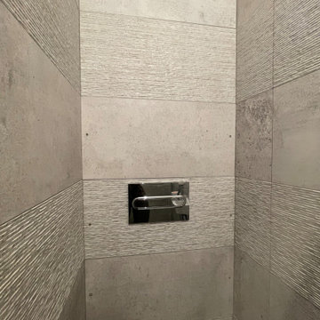 P04. Details, flush toilet plate in the correct place, Bathroom 2, Detached ,