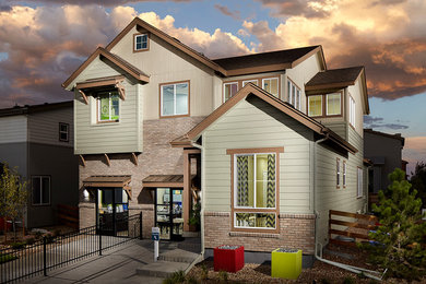Design ideas for a contemporary exterior in Denver.