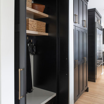 Black & White Glam Kitchen