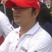 Stephen Lee's photo