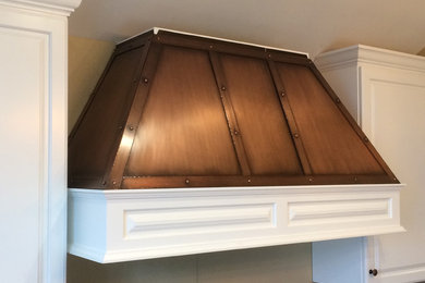 Inspiration for a transitional kitchen remodel in Philadelphia