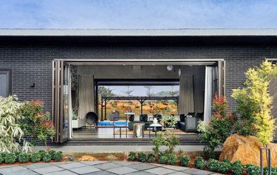 Lonavala Houzz: This Valley Vacation Home Has Windows for Walls