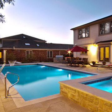 Deerfield, IL Swimming Pool and Raised Hot Tub
