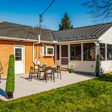 Lancaster Screened Porch Addition