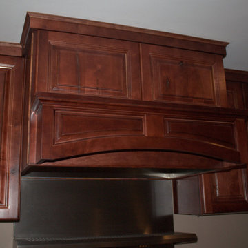 Wellborn Forest Rustic Maple Kitchen