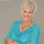 Sue Taubert's photo
