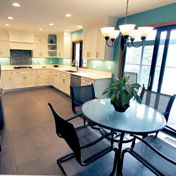 White Icing and Smoke Cabinets with Viatera Quartz Countertop ~ Medina, OH