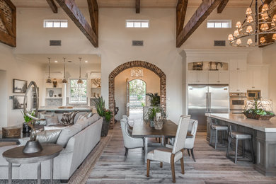 Family room - traditional family room idea in San Diego