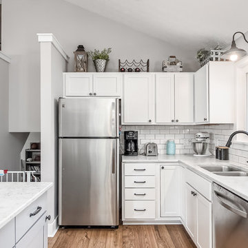 Traditional Kitchen Remodel Done in a Shaker Door