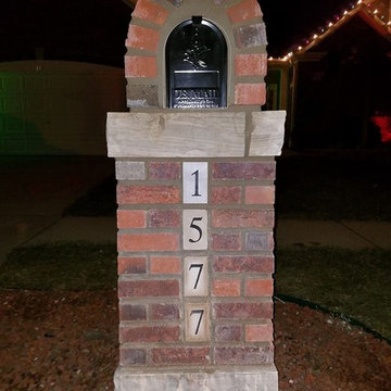 Brick and stone mailbox in Fenton, Mo
