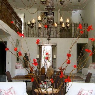 Inredning av ett modernt mellanstort separat vardagsrum, med vita väggar, tegelgolv och en standard öppen spis