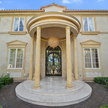 Versace Mansion