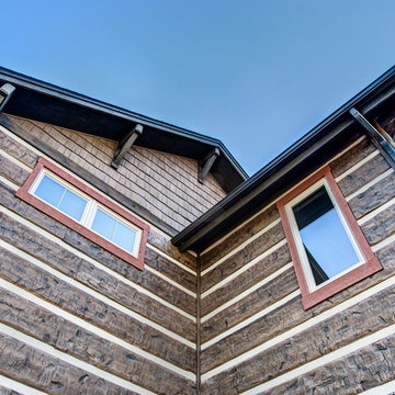 Missoula Valley, Montana Log Siding Residence