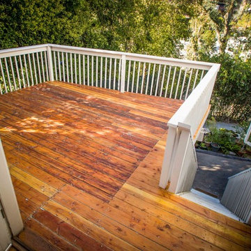 Wood Deck Refinishing