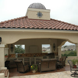 OUTDOOR FAMILY FUN - Outdoor Grills