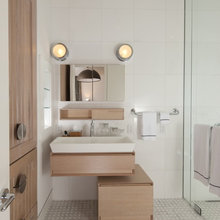 Upstairs bathroom
