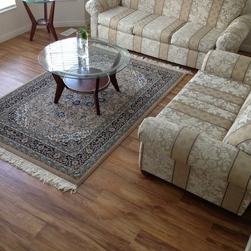 Handscraped Champagne 12MM HDF Laminate Flooring