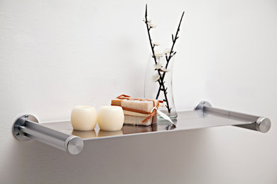 Standoff Shelf