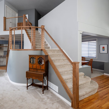 Airy Elegance in Golden