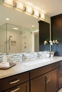 Anyone have a single trough sink w/2 faucets in master bathroom?