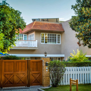 Islamabad: F-8/3 Residence 3A