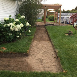 Silca System Patio and Elevated Deck - Landscaping Stones And Pavers