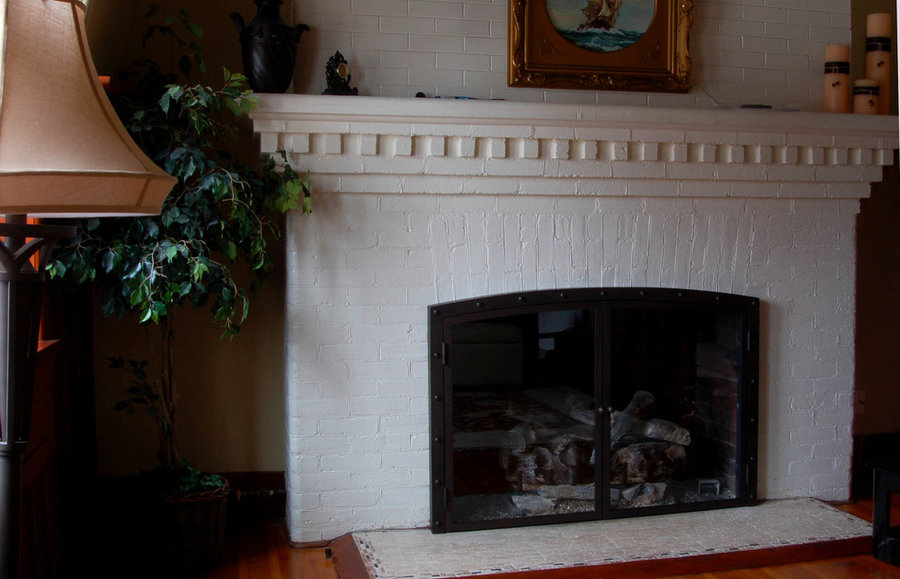 Fireplaces - Hoods, Doors, Mantels, Screens, Tools & Accessories