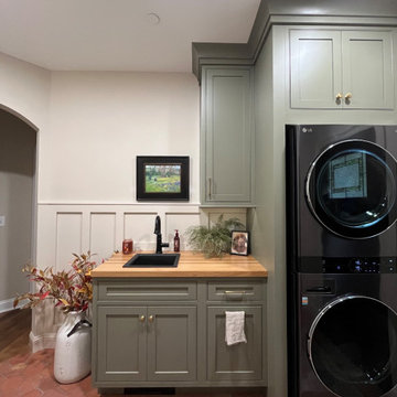 Medallion Platinum Inset Sheer Seagrass Maple