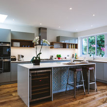 Beach Kitchen