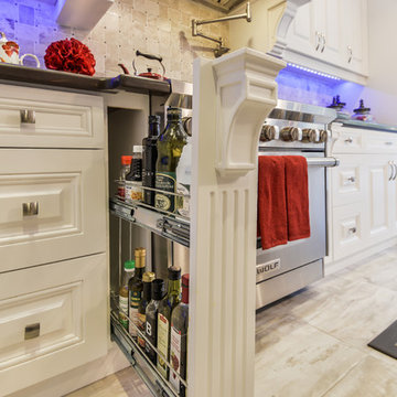 GORGEOUS KITCHEN