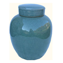 vases, rugs, lights