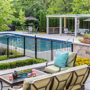 Tomlin Circle Bluestone