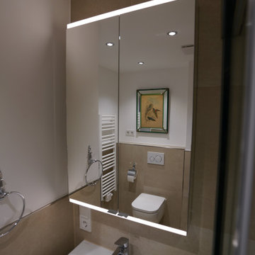 Aus einem Badezimmer wird ein Duschbad in München Bogenhausen