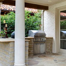 Outdoor kitchen