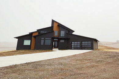Exterior home photo