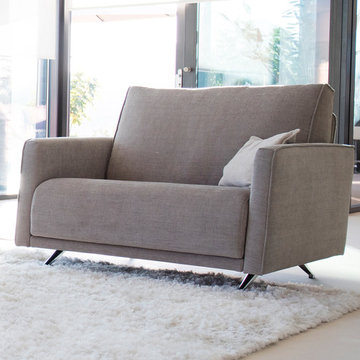 Boston Modern Armchair by Famaliving California